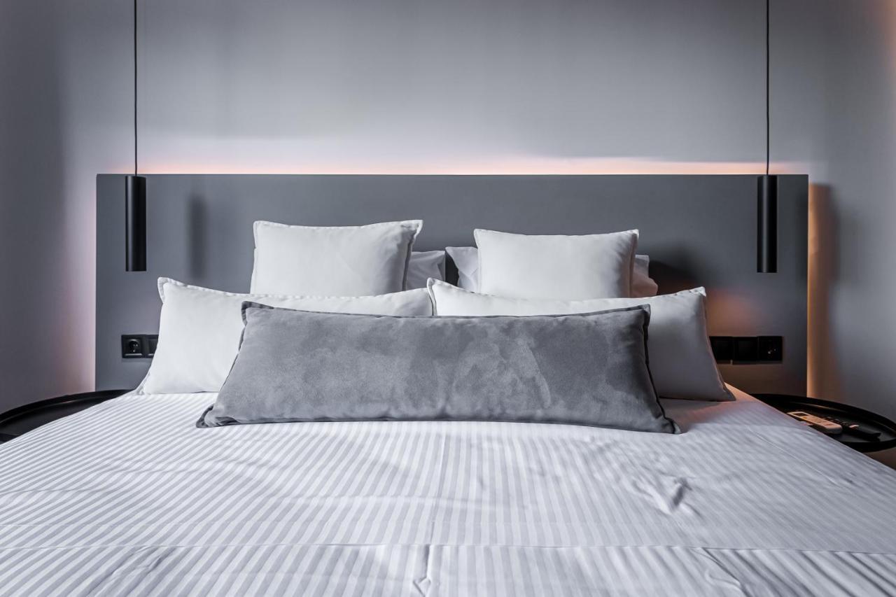 Furla Suites Aten Exteriör bild